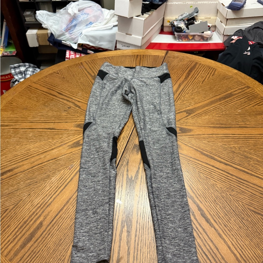 Victoria's Secret Gray PINK Leggings with Black Accents